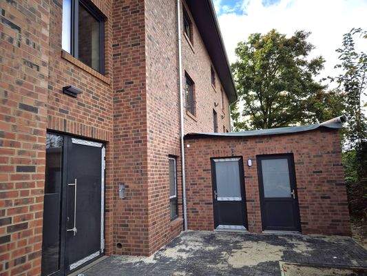 Nebengebäude-Fahrradstellplatz