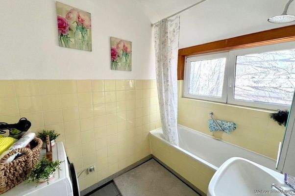 Wannenbad mit WM-Anschluss