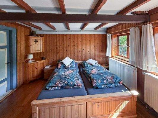 Weiteres Schlafzimmer neben dem Eingangsbereich