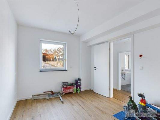 CAM02915G0-PR0052-STILL002