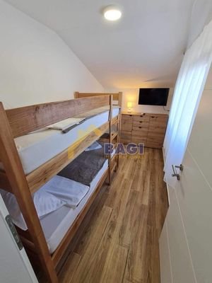 65dd40d6-525f-4bd1-b97e-c350dd740960