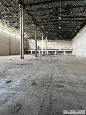 Halle 18 (h = 10,4 m)