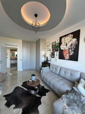 WhatsApp Image 2024-11-11 at 10.51.54 (2).jpeg