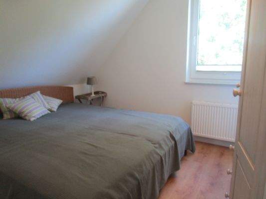 226. Zweites Schlafzimmer im OG.des Hauses.JPG