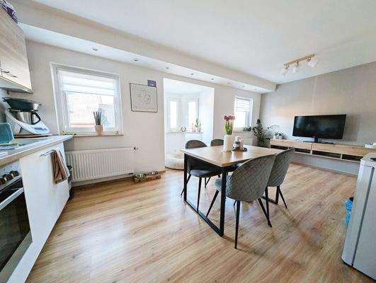 Wohnung 1 Wohnküche.jpg