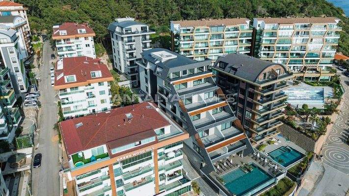 2-Bedroom Apartment in Alanya with Pool and Gym Access