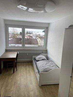 Büro/Kinderzimmer