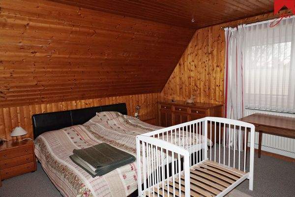 Schlafzimmer Bild II