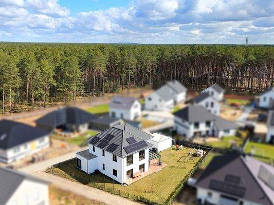 Neubaugebiet in familienfreundlicher Waldgemeinde