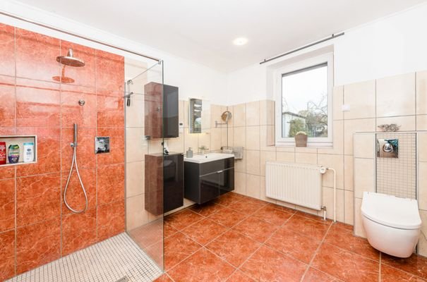 Badezimmer.jpg