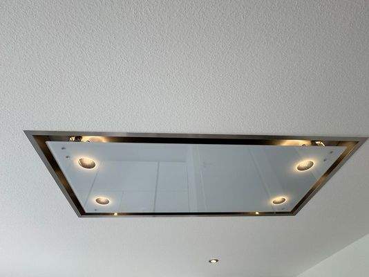 Deckenmontierte Dunstabzugshaube