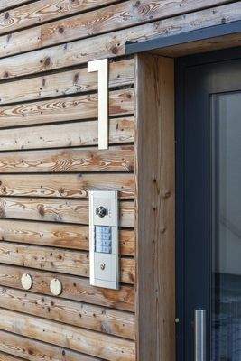 Details © RealAgency