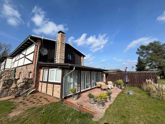 Terrasse Nebengebäude