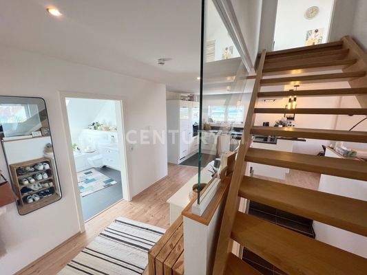 Zugang zum Büro-/Gäste-/Kinderbereich