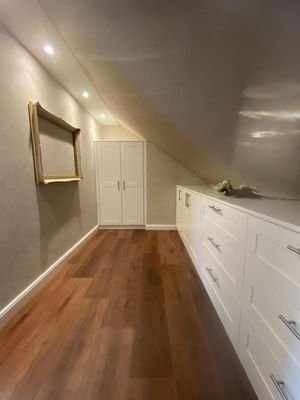 Ankleidezimmer - DG