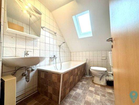 Innenansicht|Badezimmer DG