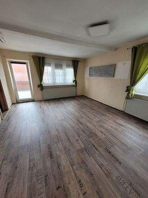 mit Zugang zur Dachterrasse