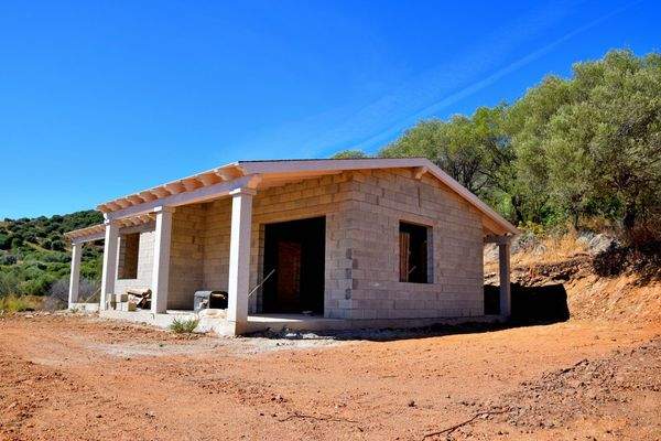 Aussenansicht Rohbau (Front seitlich)