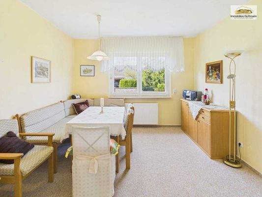 Großzügiger Essbereich – ideal für gemeinsame Zeit mit Familie und Freunden