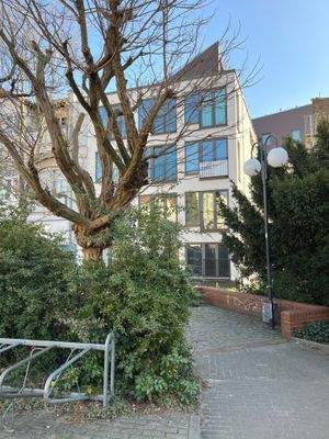 Hausrückseite, Parkseite