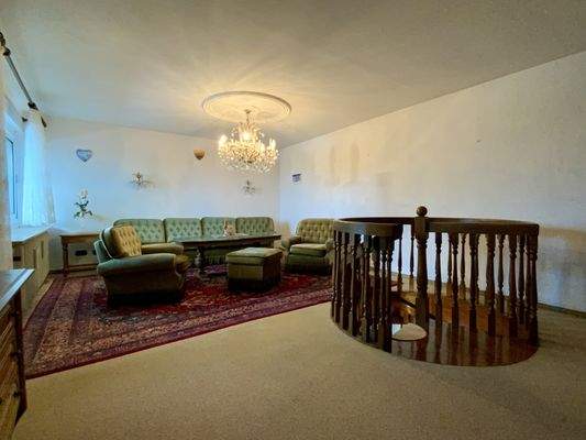 Wohnzimmer Obere Ebene