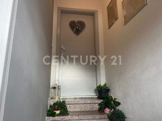 Eingang Wohnung Obergeschoss