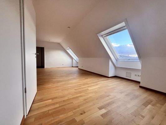 Studio mit Ankleide 1