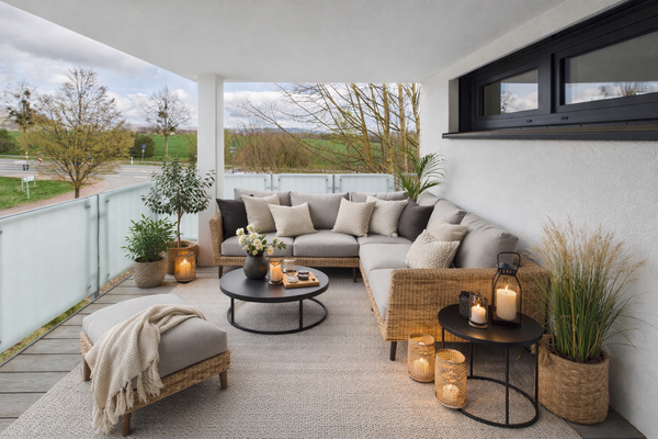 Balkon (Einrichtungsbeispiel)