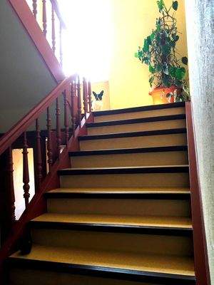 Treppe zum Obergeschoss