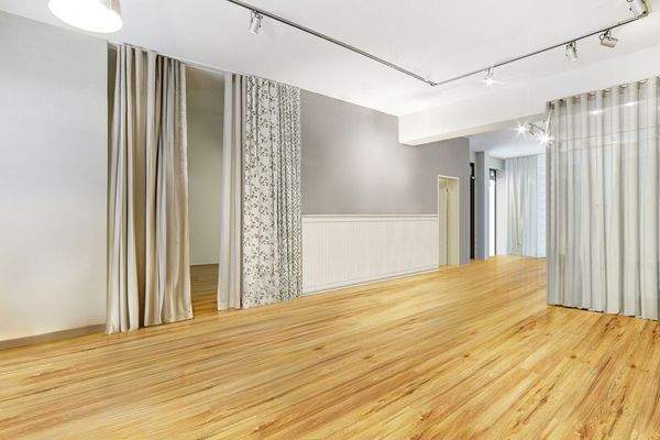 Ansicht 2 Gewerbe 1 Laden