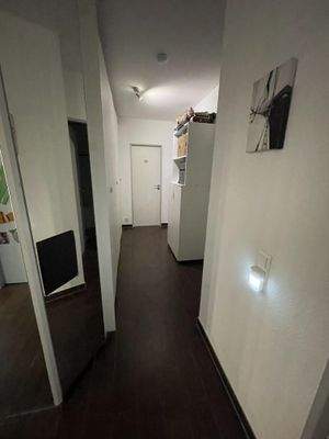 Diele, Flur Blickrichtung Abstellraum