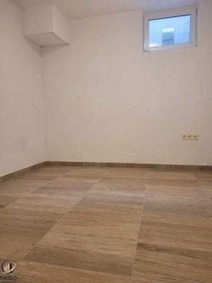 Homeoffice im KG mit Fußbodenheizung