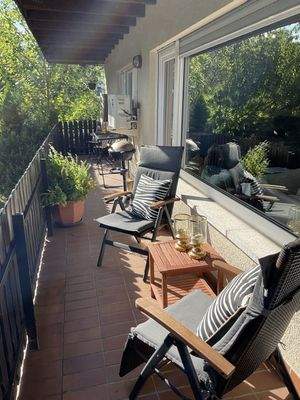 OG-Balkon im Sommer