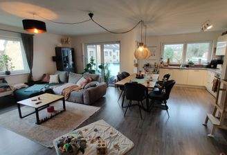 Offene Küche mit Wohn- /Essbereich