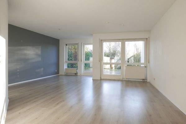 Offener Wohn-/Essbereich