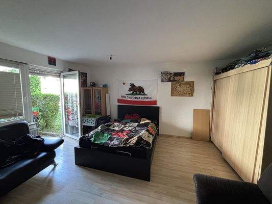 Schlaf- und Wohnraum