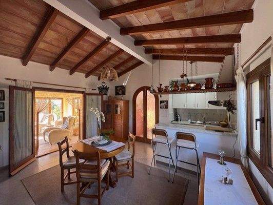 thumbnail_IMG_4573 (1).jpg