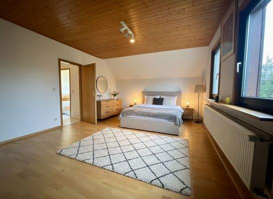 Schlafzimmer virtuell möbliert