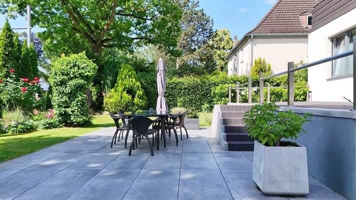 Gartenterrasse Ostseite