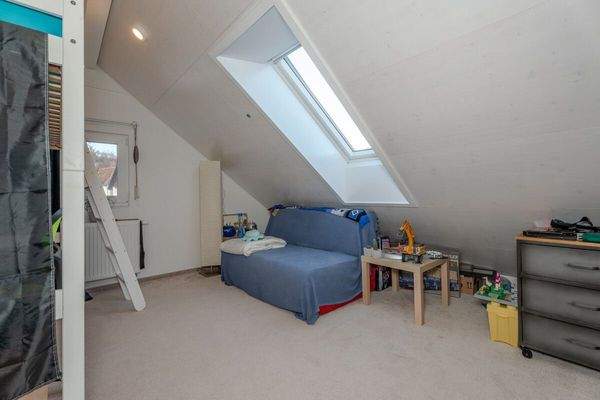 Wohnung 4 DG Kinderzimmer 1