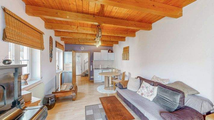 Wohnbereich mit Blick zur Küche Haus 3