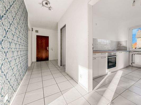 EG. Links Flur Küche