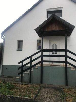 Eingang Seitenansicht.jpg