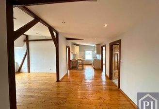 Lichtdurchfluteter offener Eingang