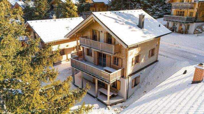 Chalet Vorderansicht