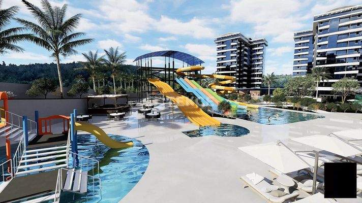 Apartments with Extensive Facilities Close to Sea in Alanya