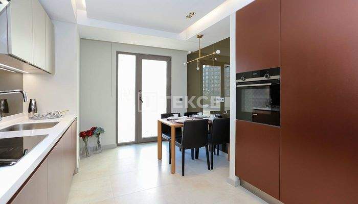 Real Estate in an Extensive Project in İstanbul Beylikdüzü