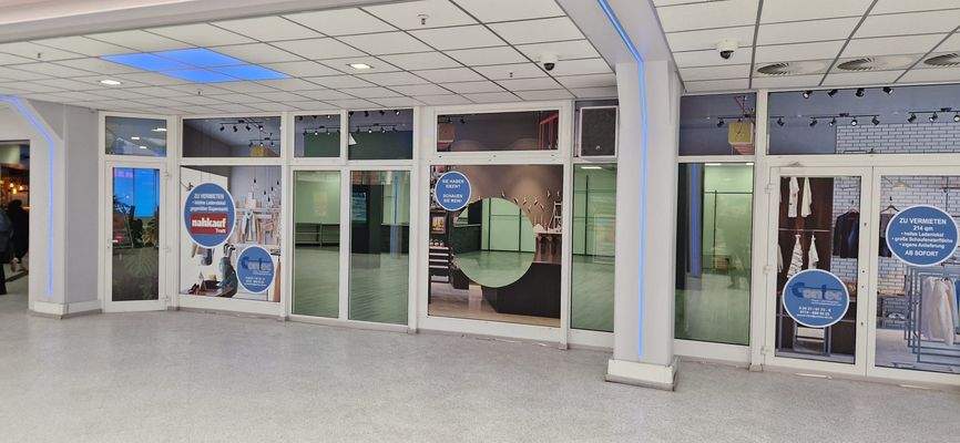 Schaufensterfront in der Galerie