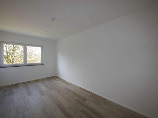 Arbeits-/Kinderzimmer II