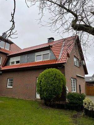 Wohnhaus m. Trapezerker